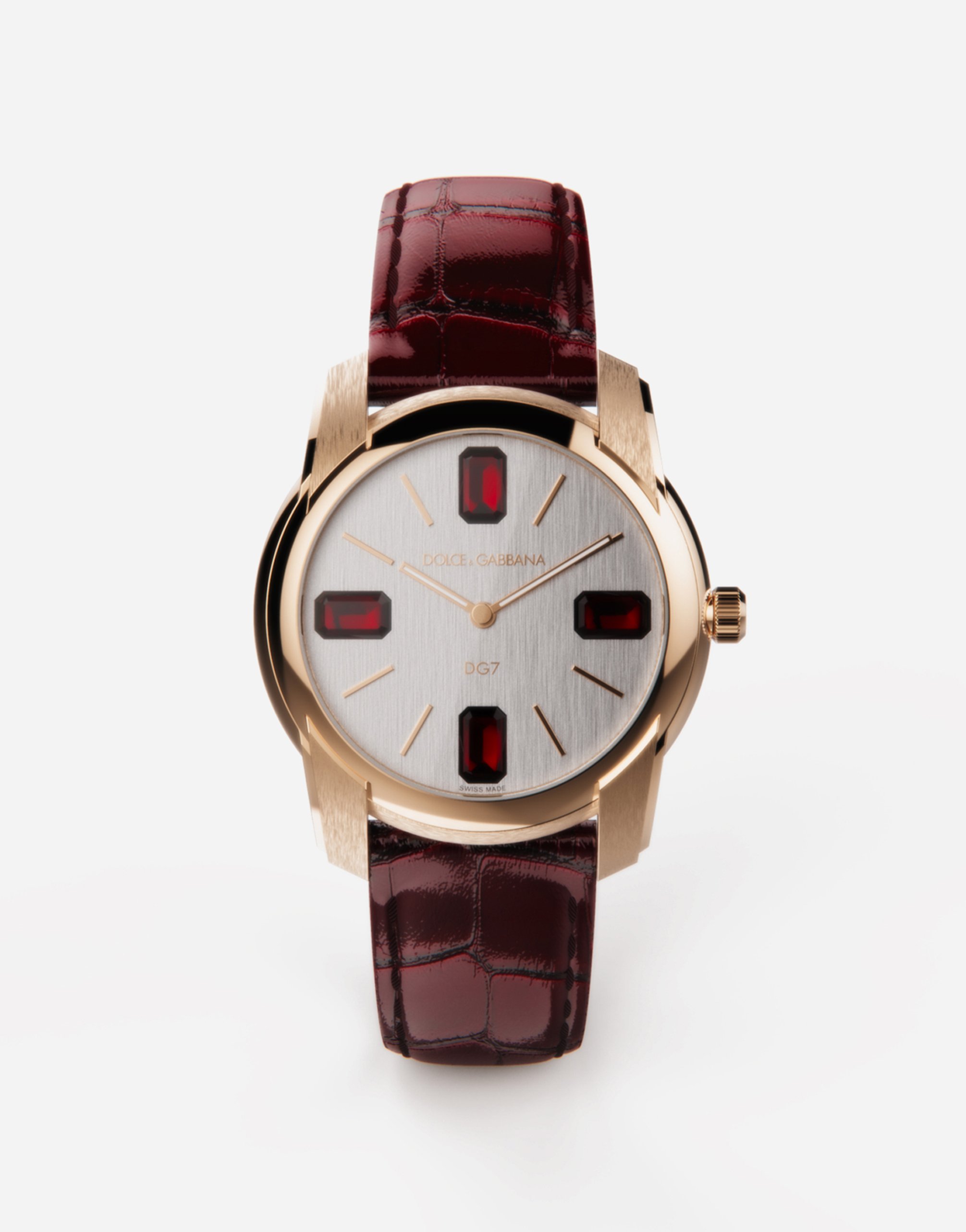 Gold watch with rubies in Bordeaux