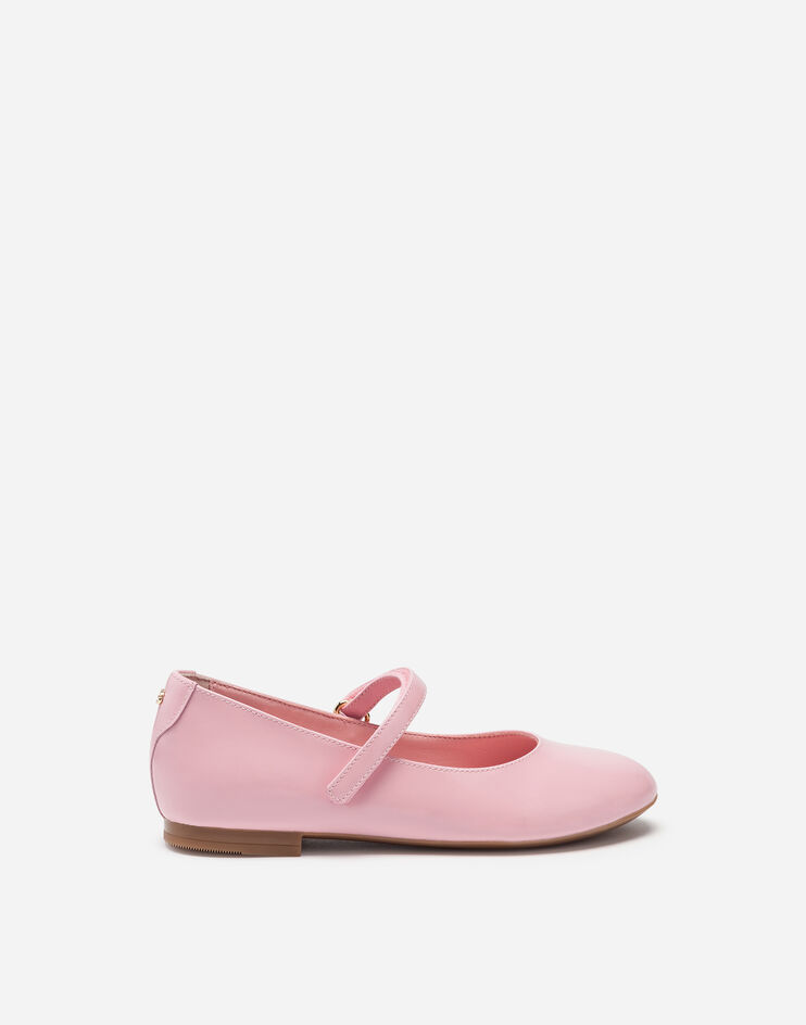 Patent leather mary jane ballet flats in Pink