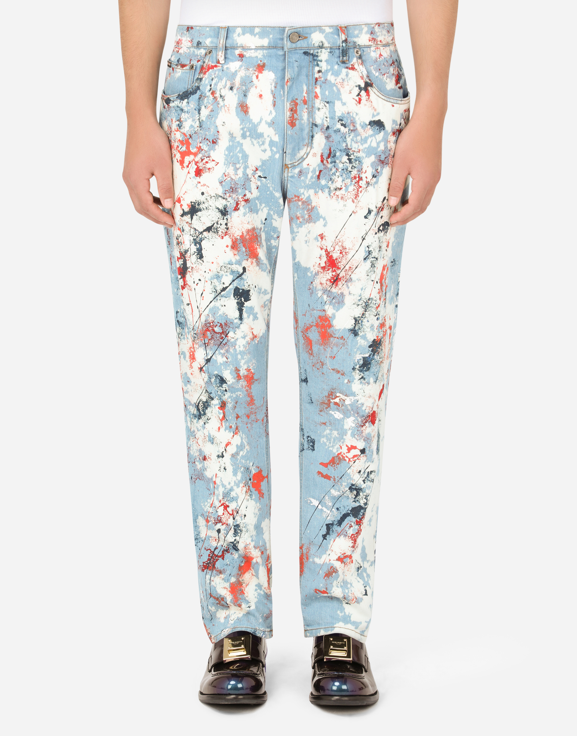 Loose light blue jeans with marbled print in Multicolor