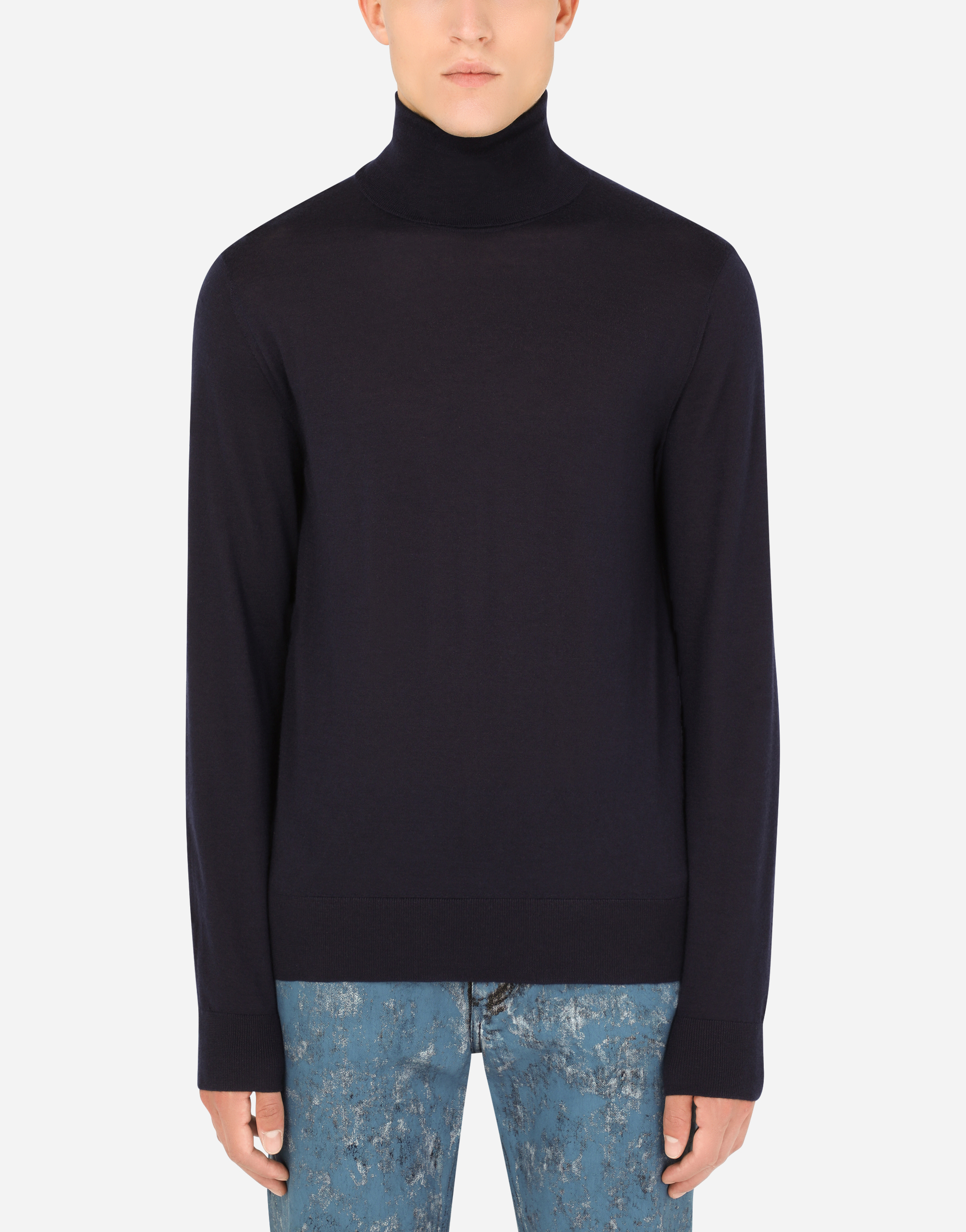Cashmere turtle-neck sweater in Blue
