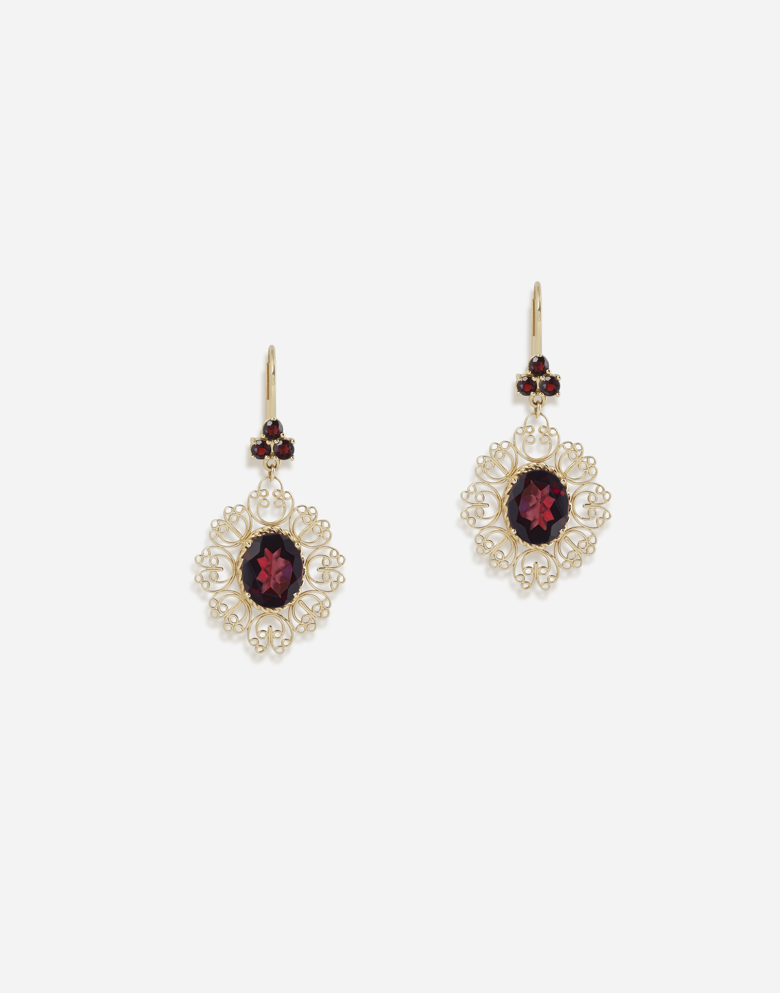 Barocco earrings in yellow gold with rhodolite garnets in Gold