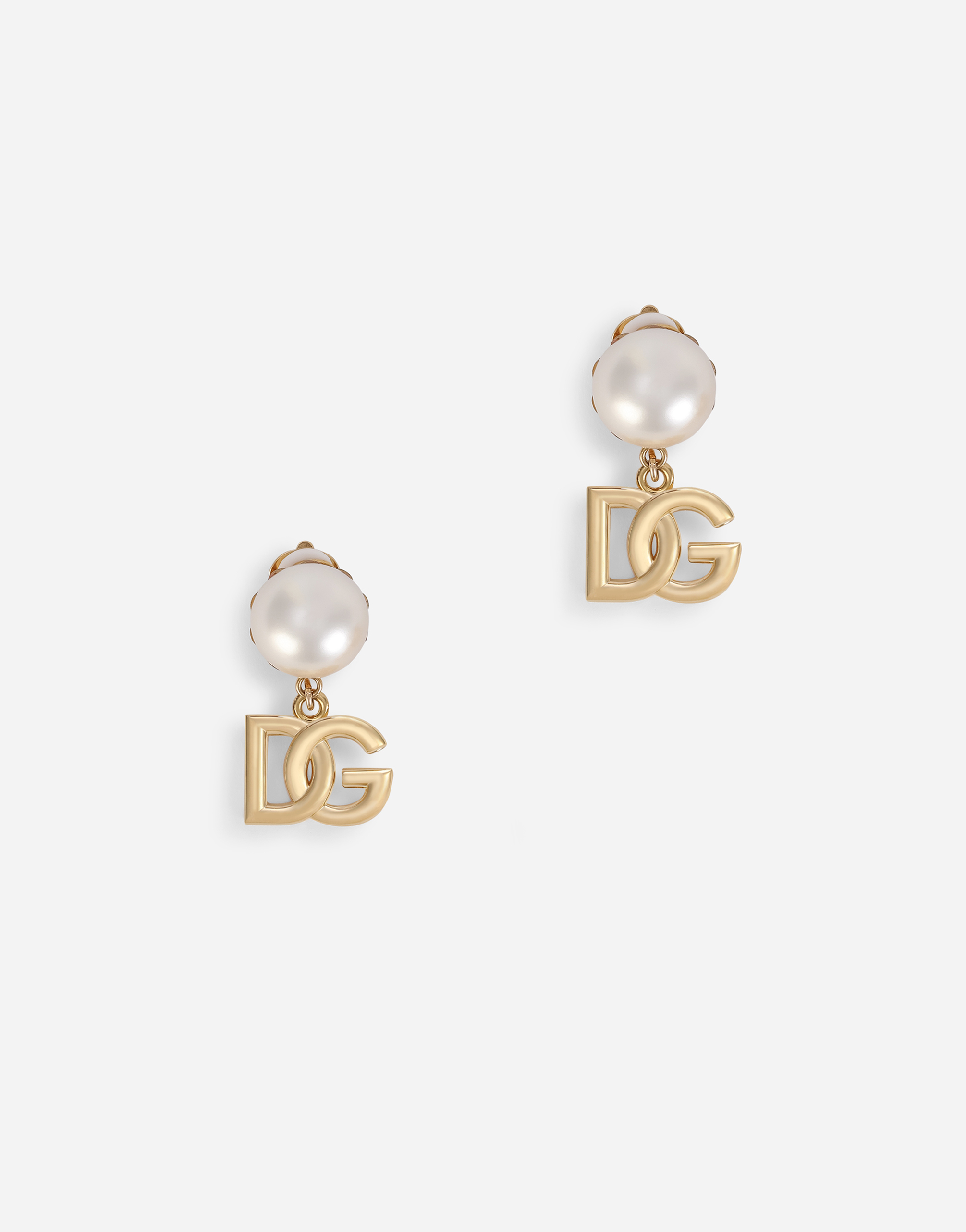 Clip-on earrings with pearls and DG logo pendants in Gold