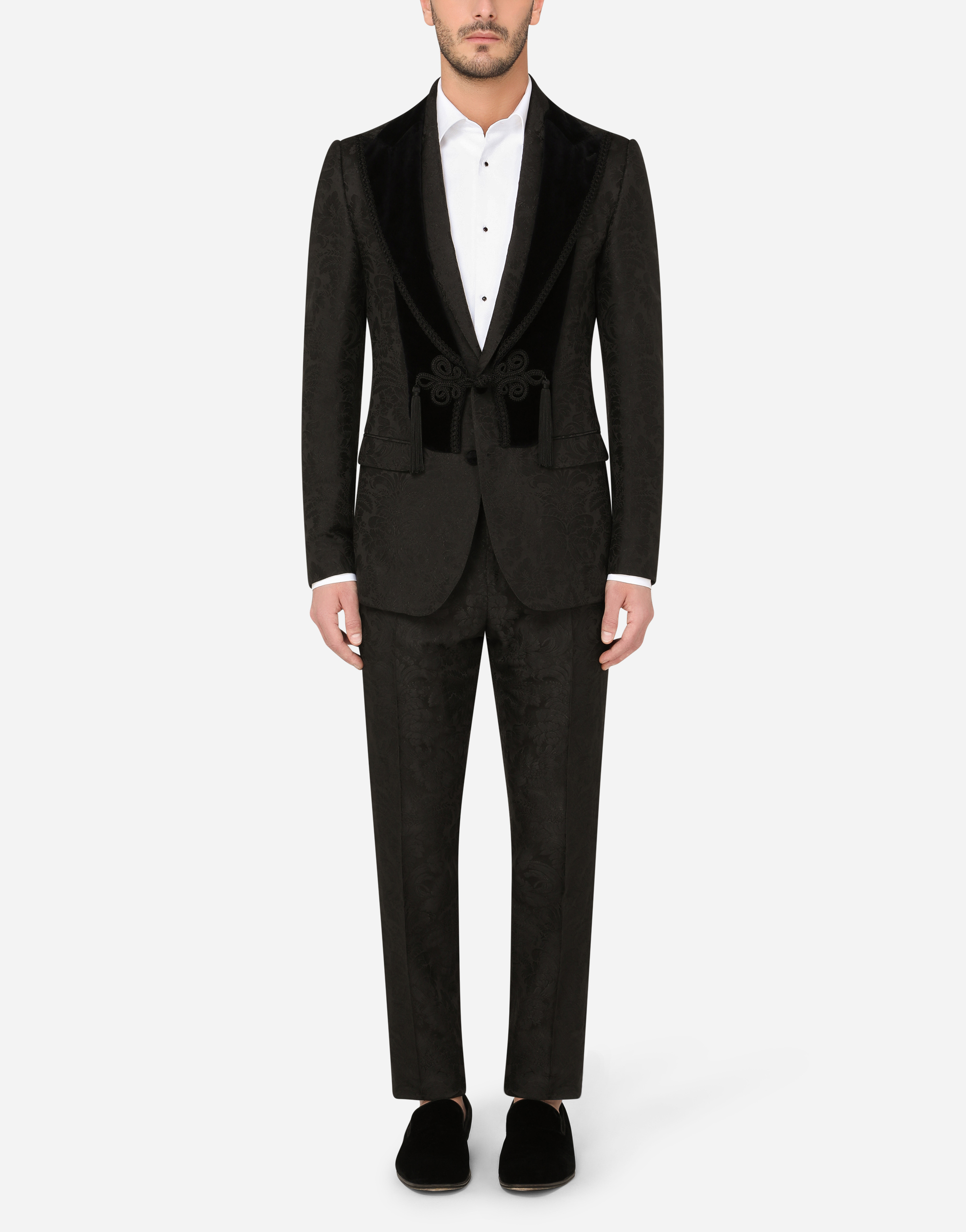 Ornamental jacquard Martini-fit suit in Black