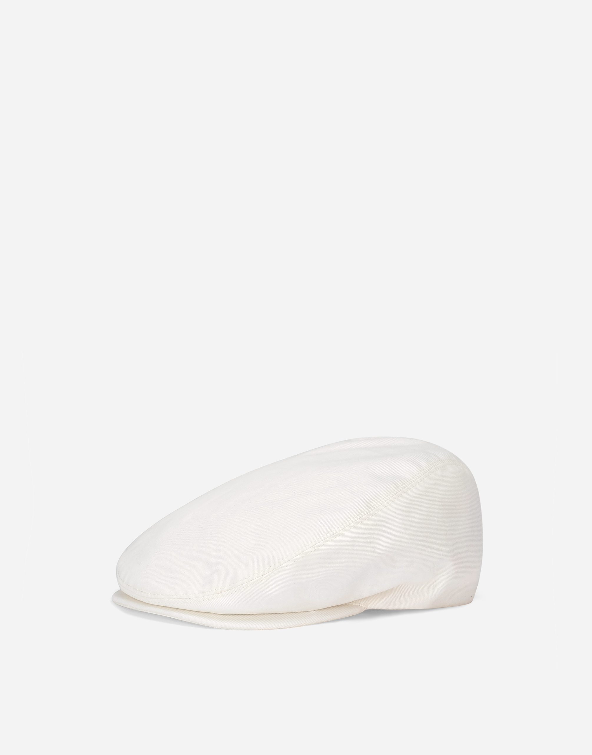 Garment-dyed cotton flat cap with logo tag in White