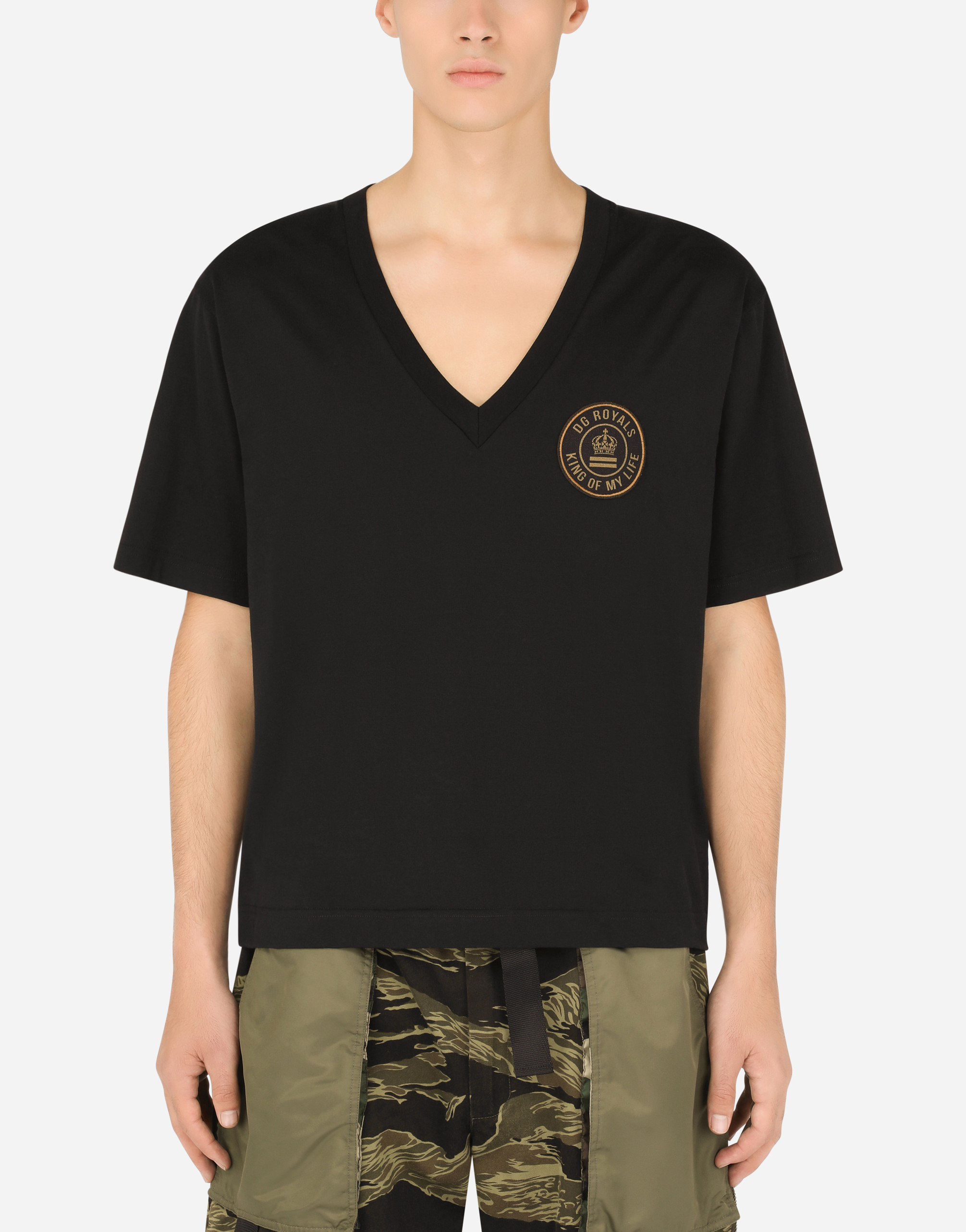 Cotton V-neck T-shirt with patch in Black