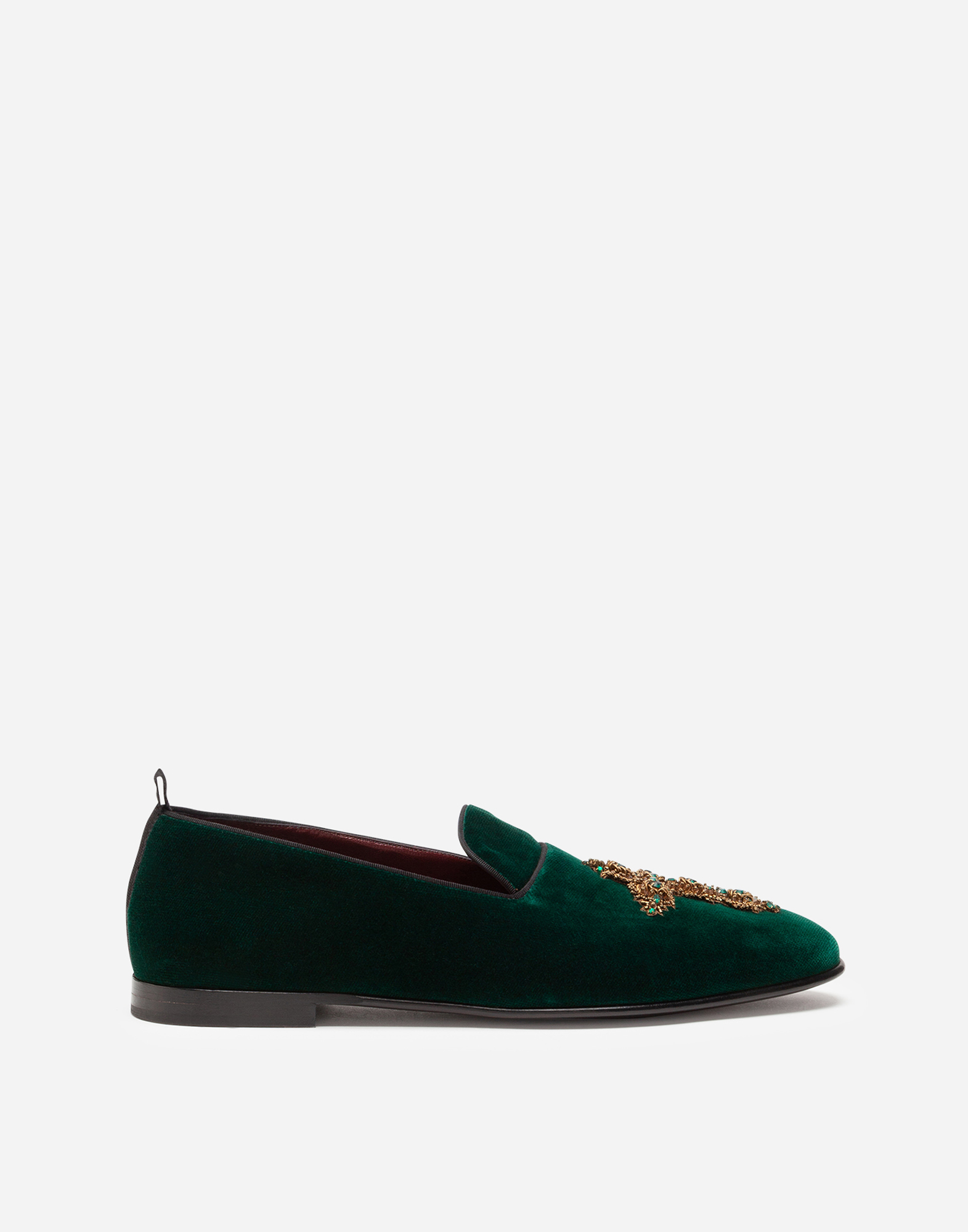Velvet slippers with embroidery in Green