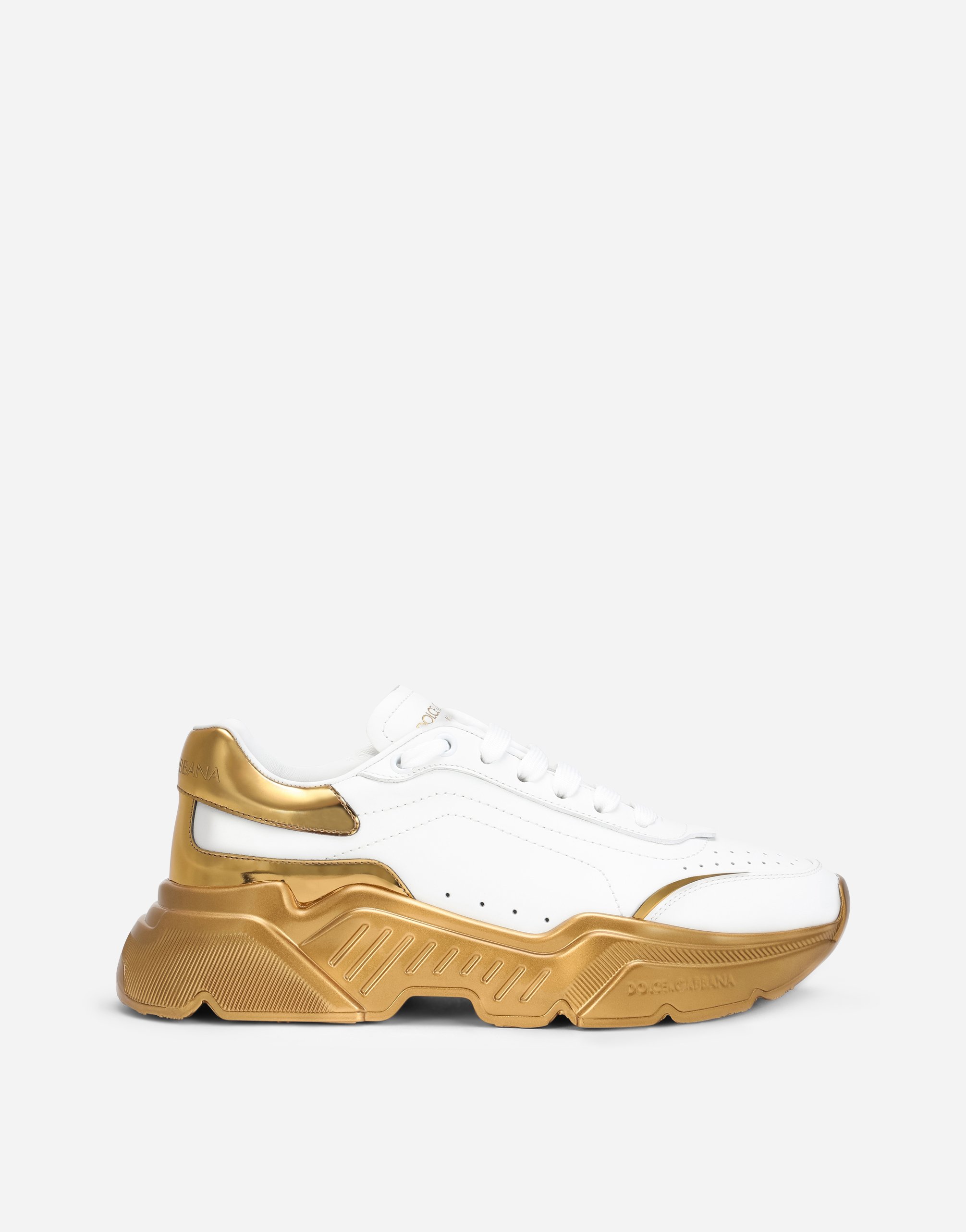 Daymaster sneakers in nappa leather with mirrored bottom in White/Gold