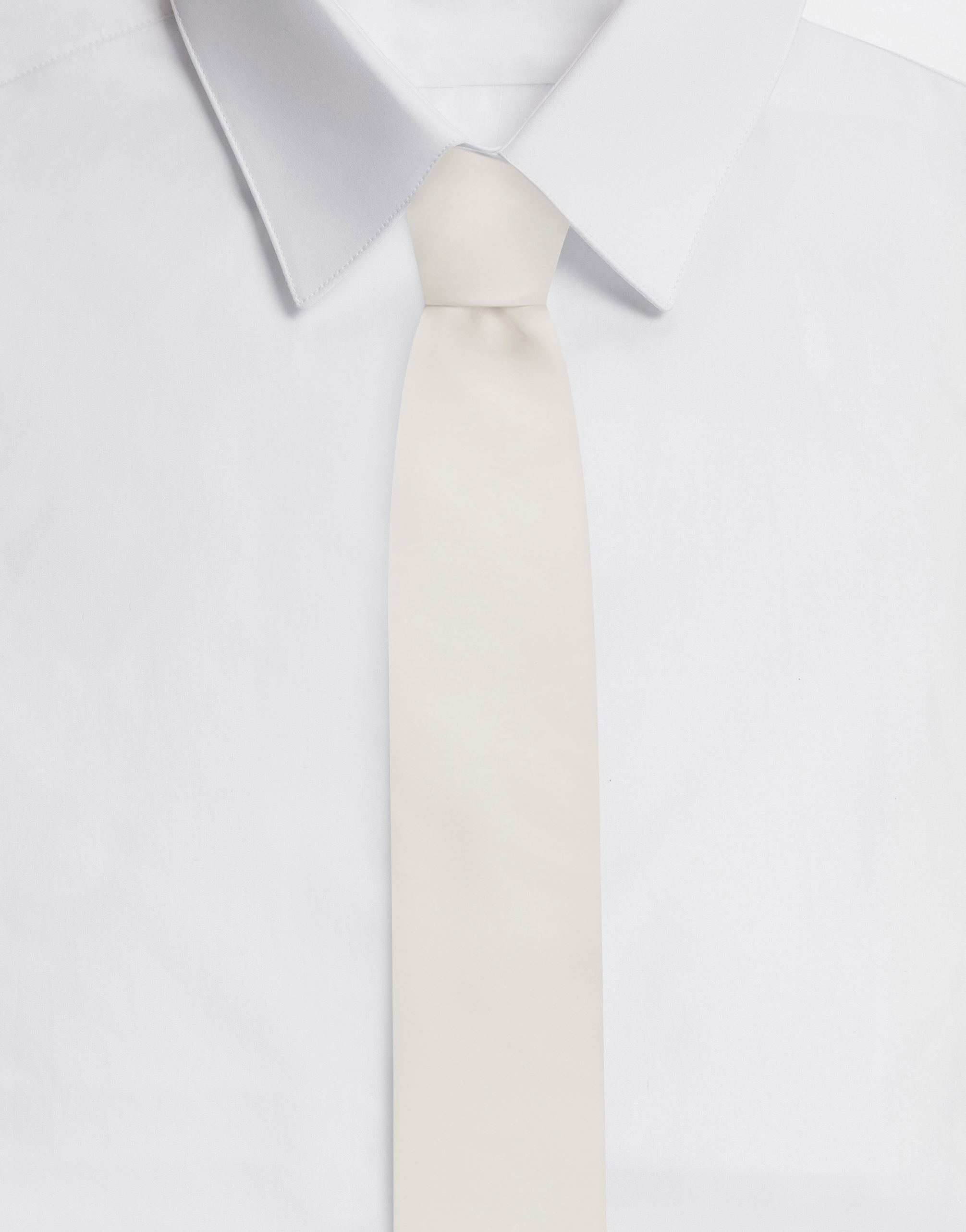 6-cm silk blade tie with DG logo embroidery in White