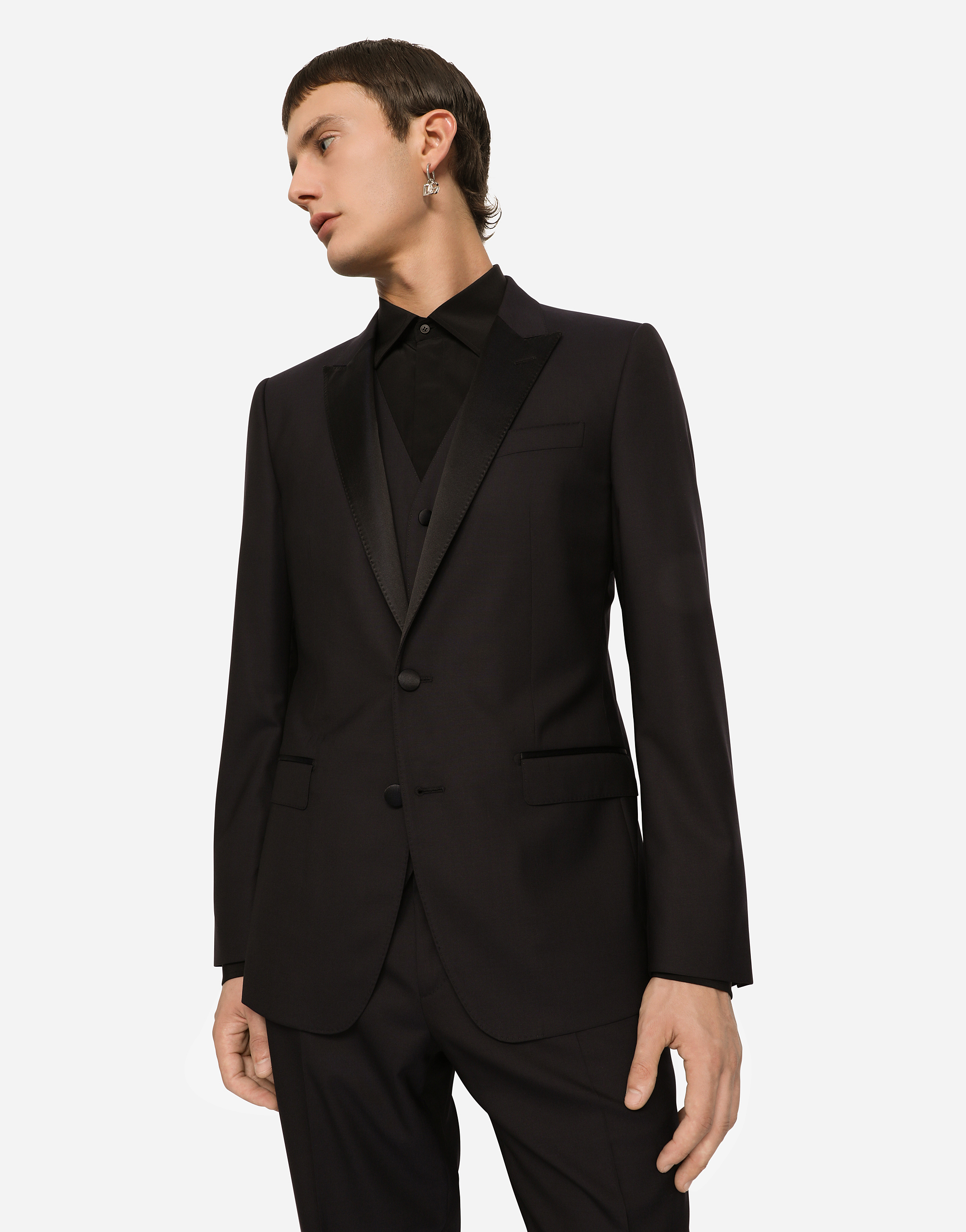 Save 28% Dolce & Gabbana Silk Martini Fit 3-piece Tuxedo Suit in Black for Men Mens Clothing Suits Two-piece suits 