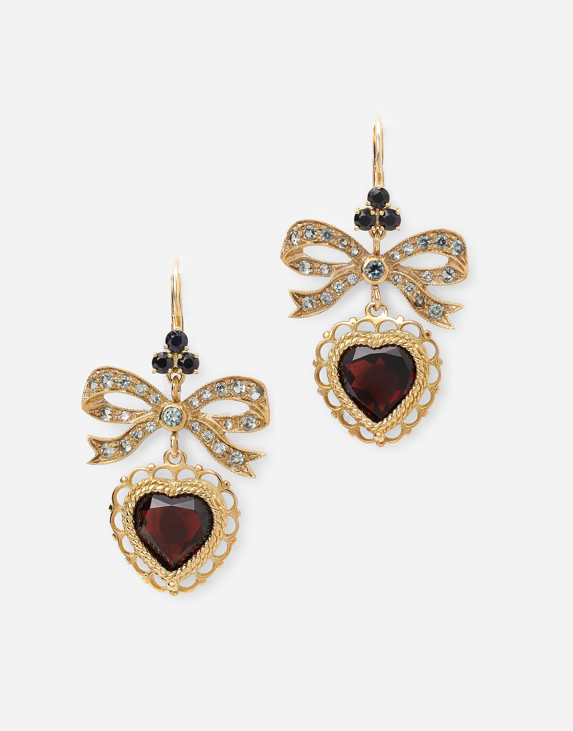 Heart leverback earrings in yellow 18kt gold with rhodolite garnet heart in Gold