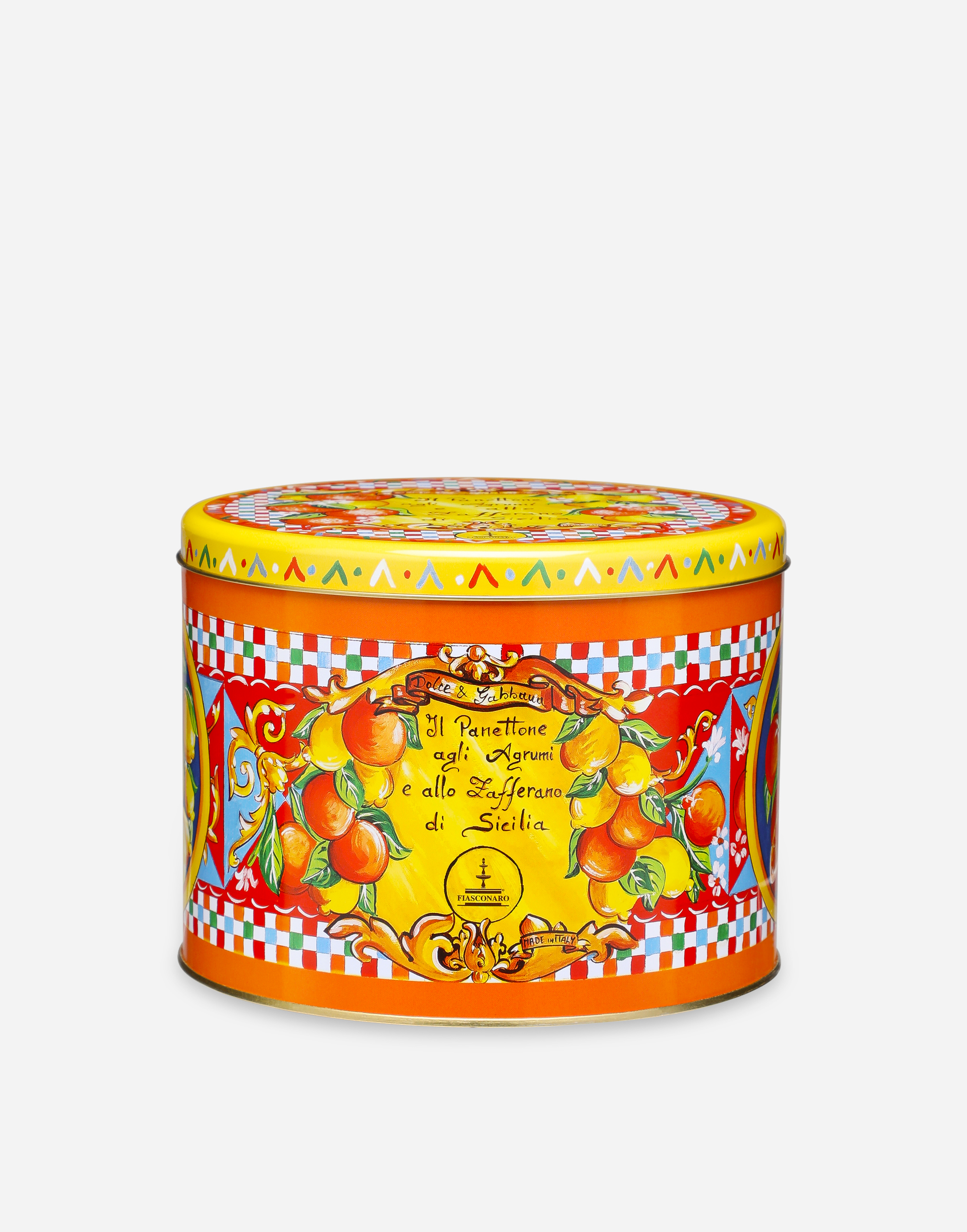 Panettone with Sicilian Citrus fruits and Saffron in Yellow